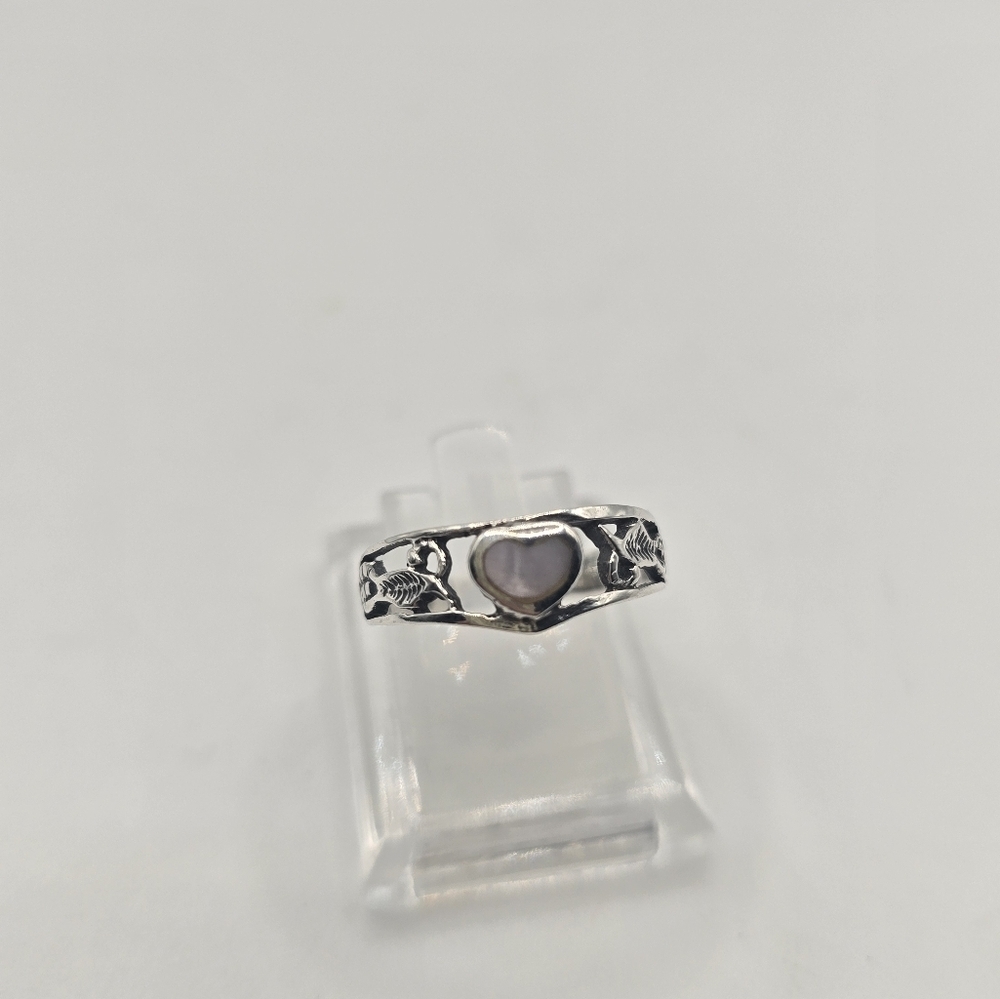 Vintage sterling silver mother of pearl heart ring SIZE 8